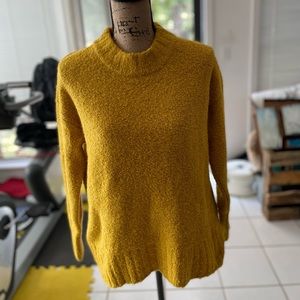 Golden mustard color, NWT, tunic sweater, mock turtleneck XS